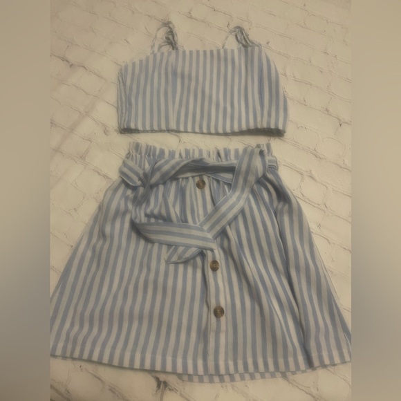 SHEIN Outfit - Picture 1 of 1